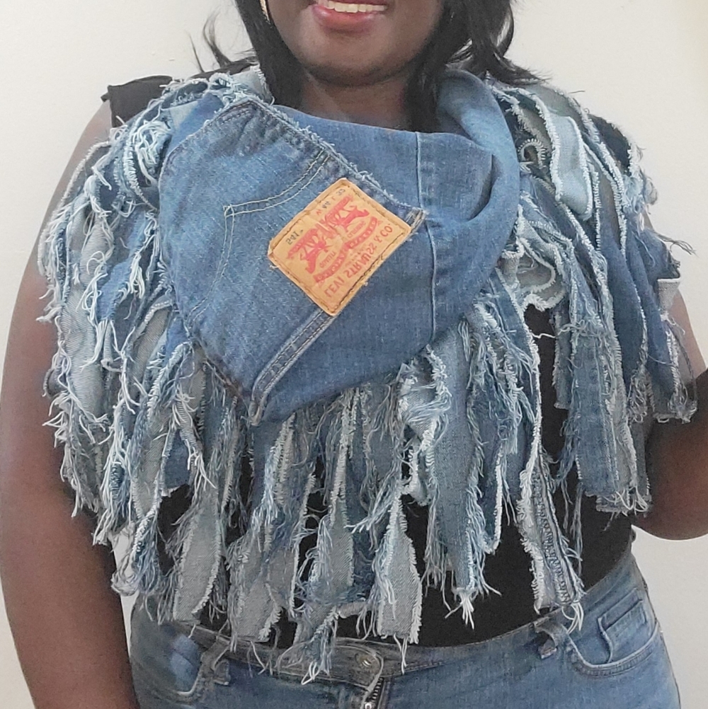 Levi's Denim Fringe Custom Wrap Scarf - Picture 6 of 6